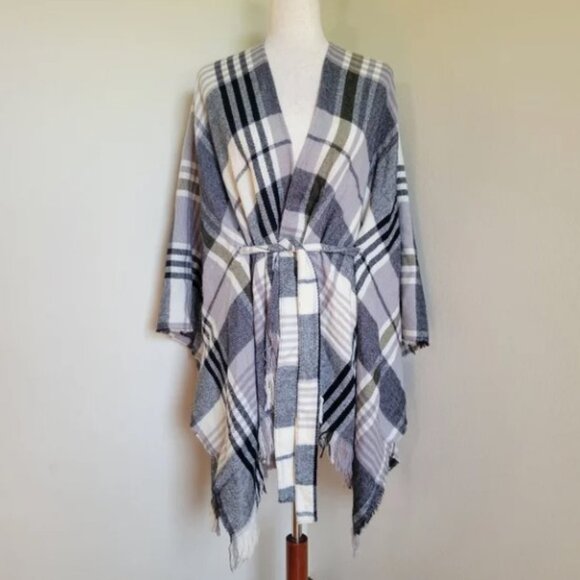 David & Young | Plaid Shawl Wrap - Picture 1 of 8
